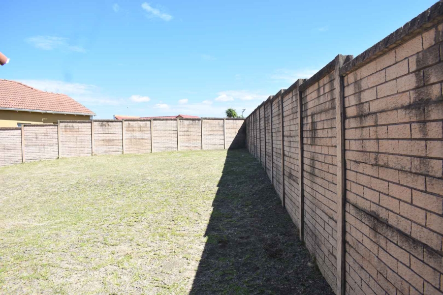 2 Bedroom Property for Sale in Beacon Bay Eastern Cape